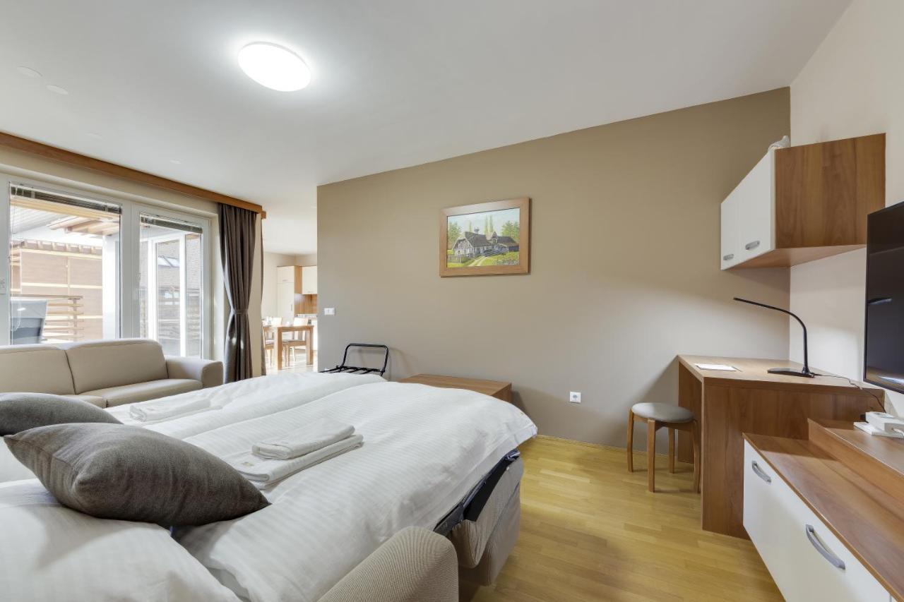 J&M Spa Holiday Home Moravske-Toplice Eksteriør bilde